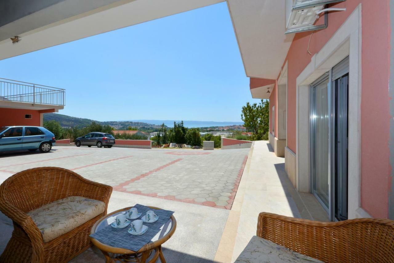Apartman Lucic Apartment Split Exterior photo